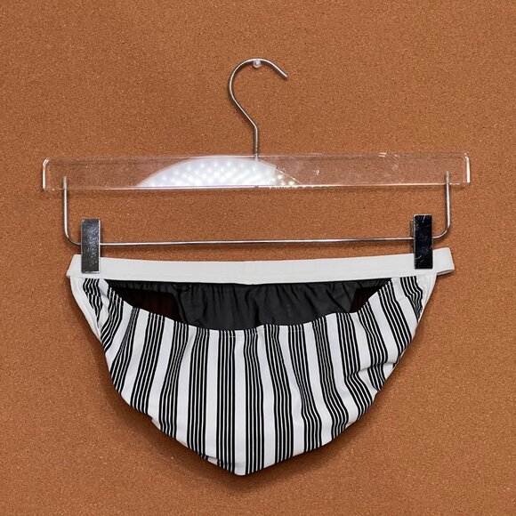 Mens Swim Tanga Brief - Picture 4 of 9